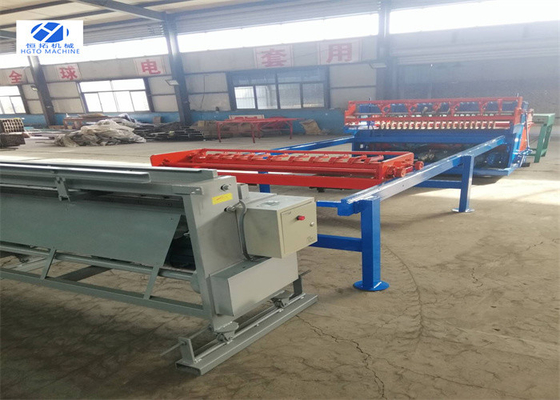 Cavo Mesh Welding Machine, schermo attivabile al tatto LCD Mesh Welding Equipment della gabbia 5mm del coniglio